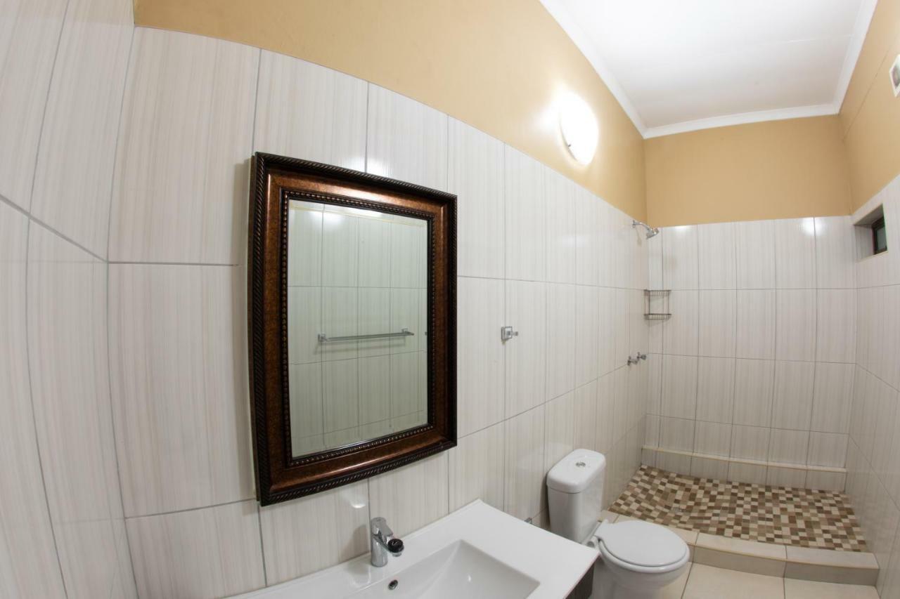 Meransha Self Catering Cc Walvis Bay Exterior photo
